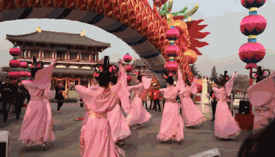 华美的亭台水榭,唯美的唐风歌舞,精致的古风茶点……每一样,都值得你