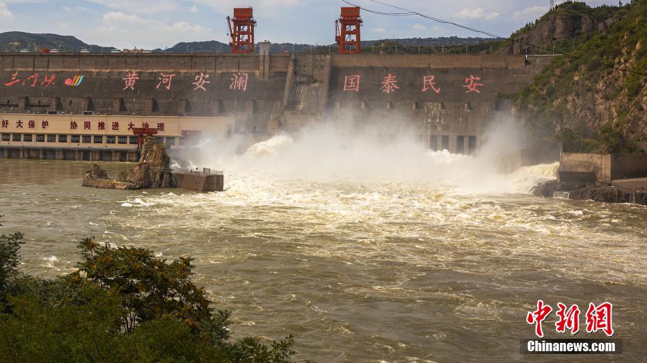 河南三门峡水利枢纽开启调水调沙