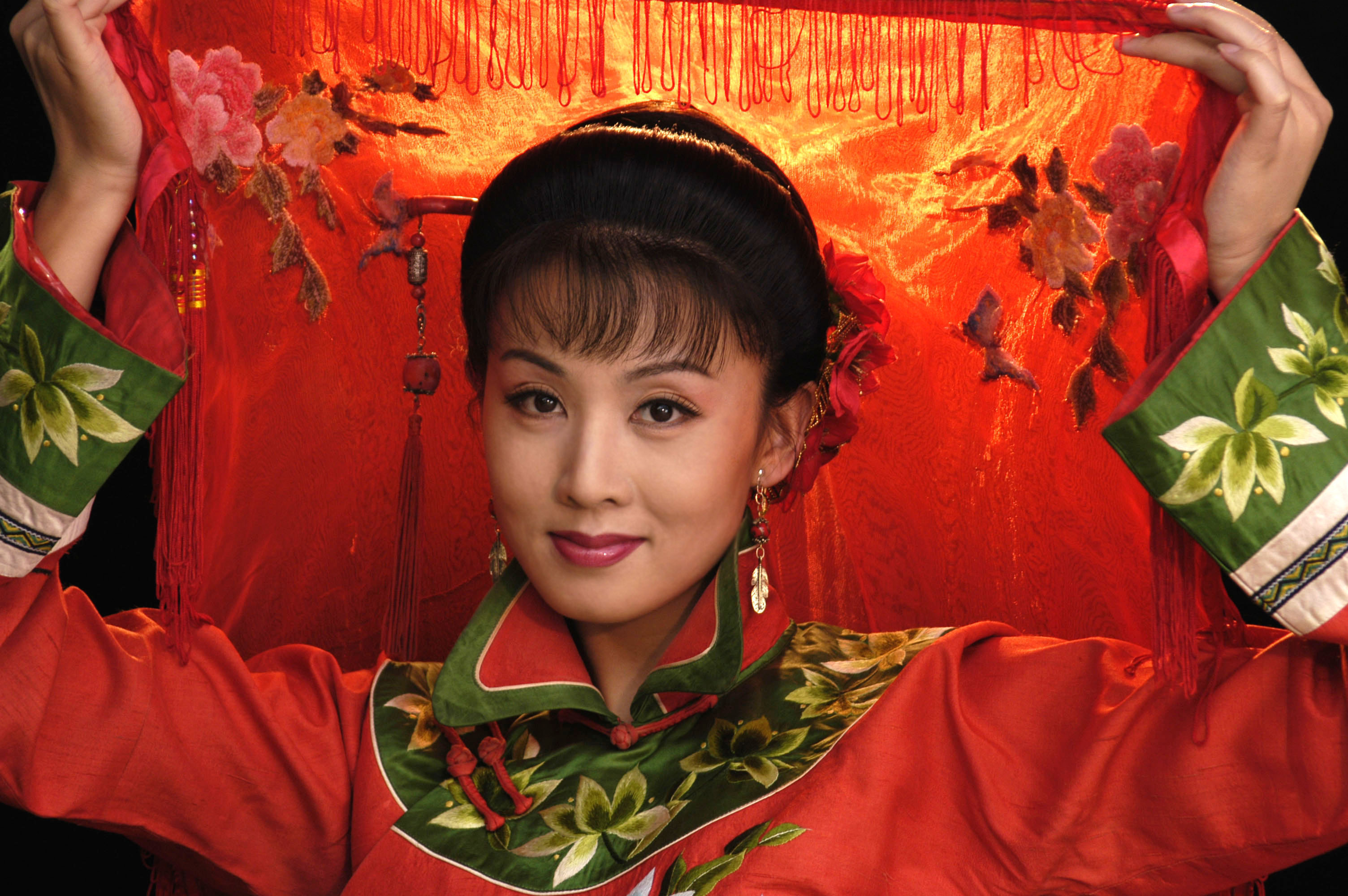 韩再芬因此剧荣获第六届中国戏剧节"优秀表演奖",第十七届中国戏剧