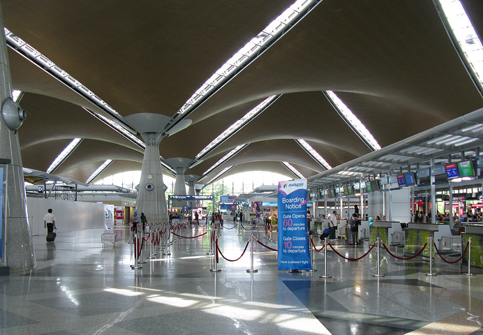 马来西亚机场控股公司:航空旅行7月上旬复苏明显 平均