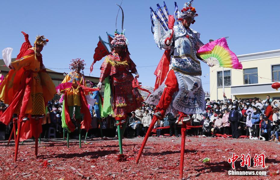 元宵到花灯俏全国各地喜迎元宵节