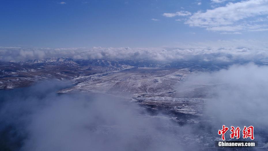 甘肃张掖山丹马场迎降雪草原雪景美如画