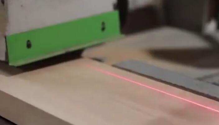 从家具小作坊，到年销6亿的拼多多新品牌