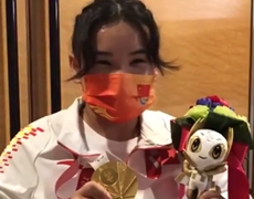 残奥冠军郭玲玲：以前很自卑，举重让我找到人生价值