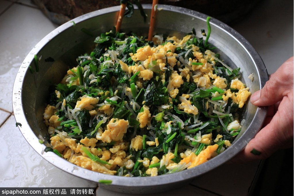 Gu Ailing's pick Fried Chinese Leek Dumplings