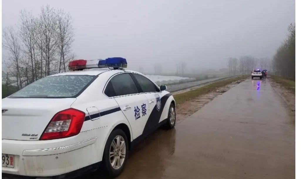 今年3月31日,安徽省颍上县夏桥镇张泊渡村一家五口被杀身亡,在当地