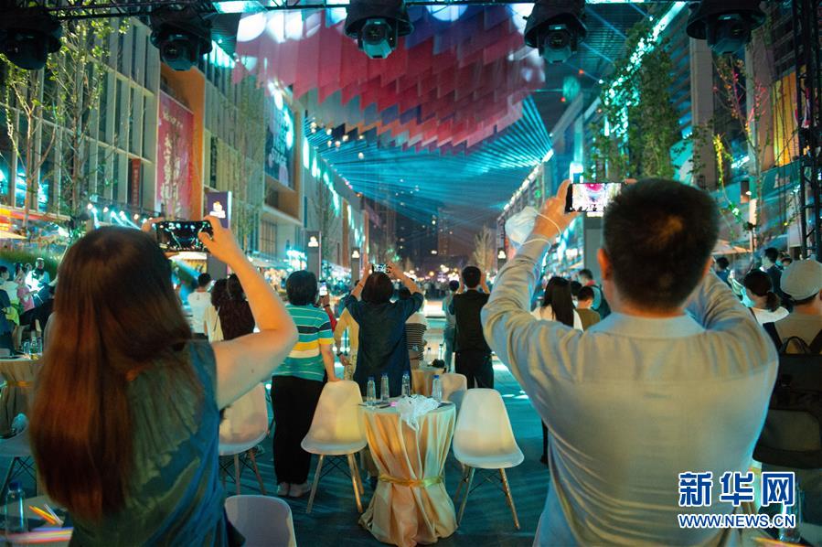 北京:重启消费季 繁荣"夜经济"