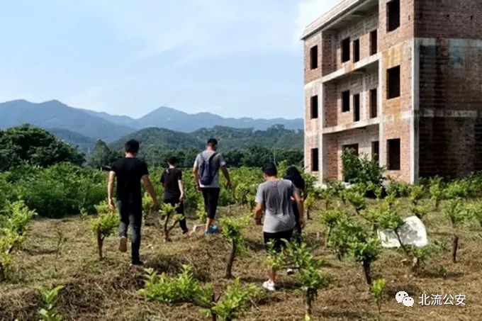 广西一男子夜奔300余公里返乡杀妻,躲藏时曾多次自杀