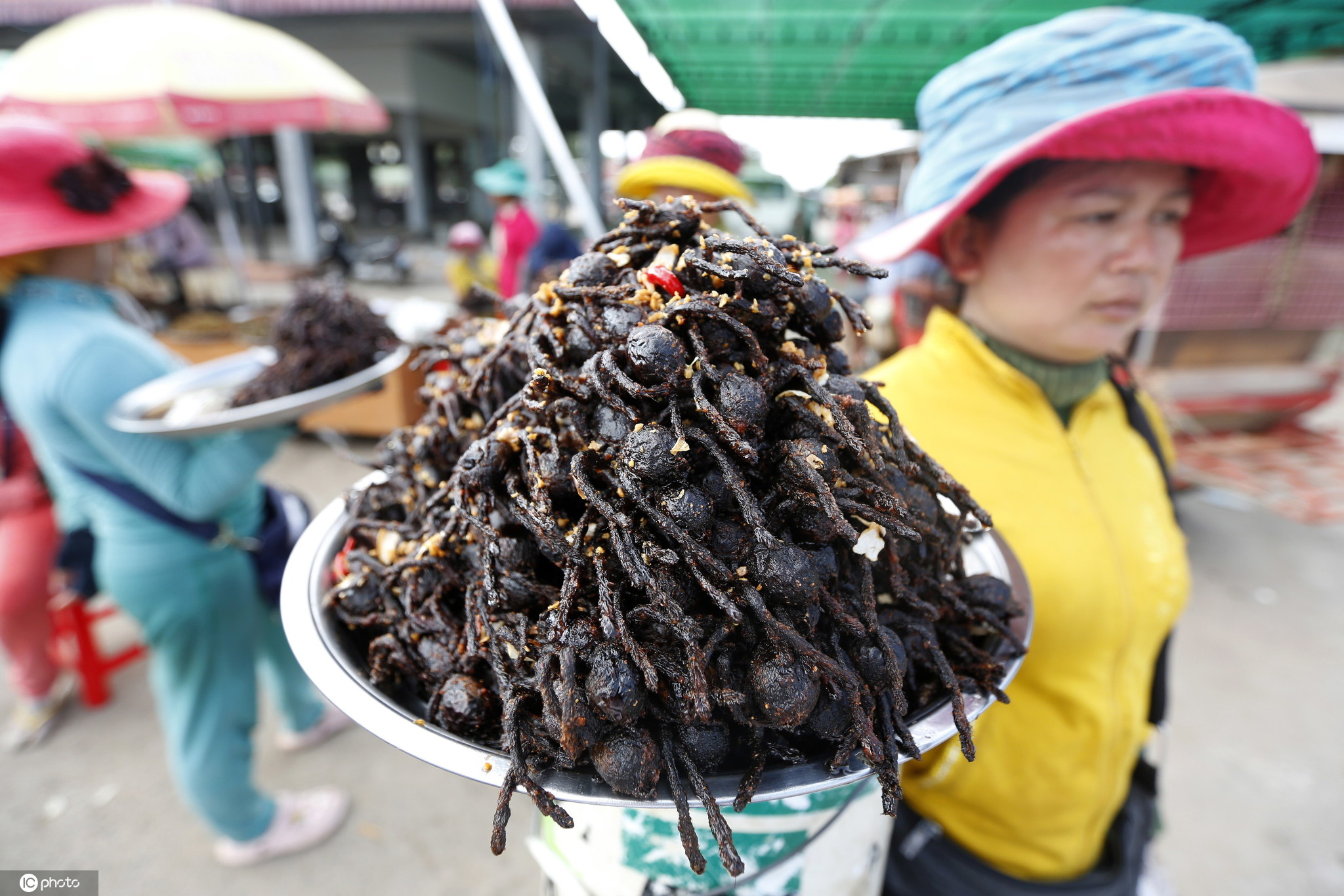 今天,湖州市长兴县首例新冠肺炎确诊病人治愈出院
