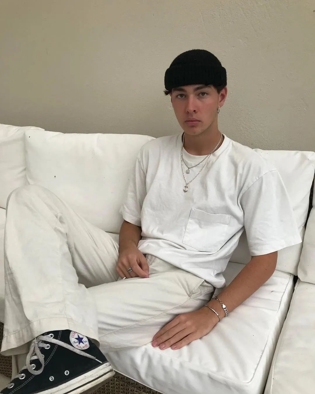 变身精神小伙还得靠运动装!