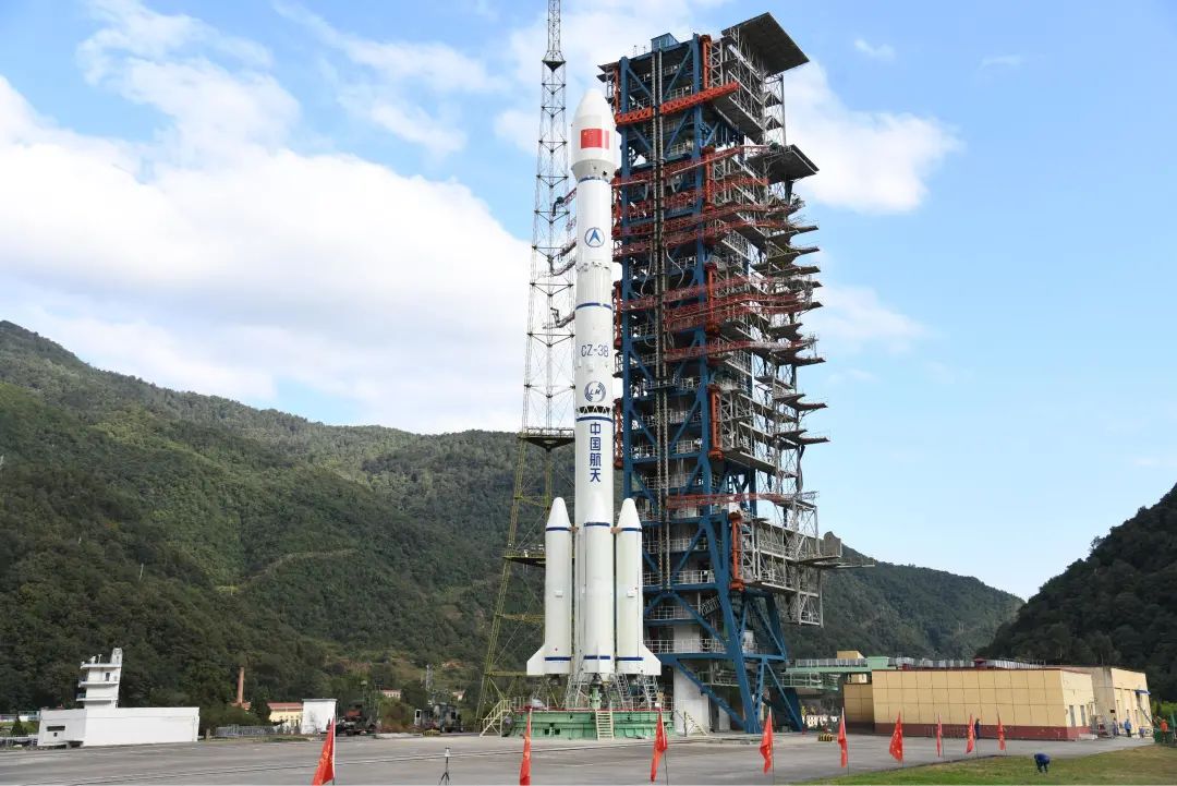 时隔4年再携手,长三乙火箭送天通一号卫星上天