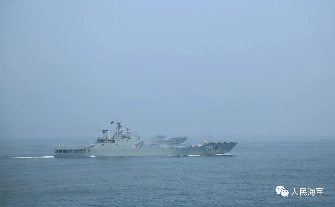 中国蓝盔整建制机动演练视频