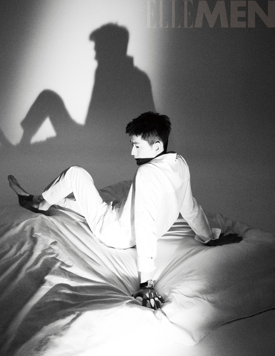 张翰登杂志封面演绎绅士风精致造型