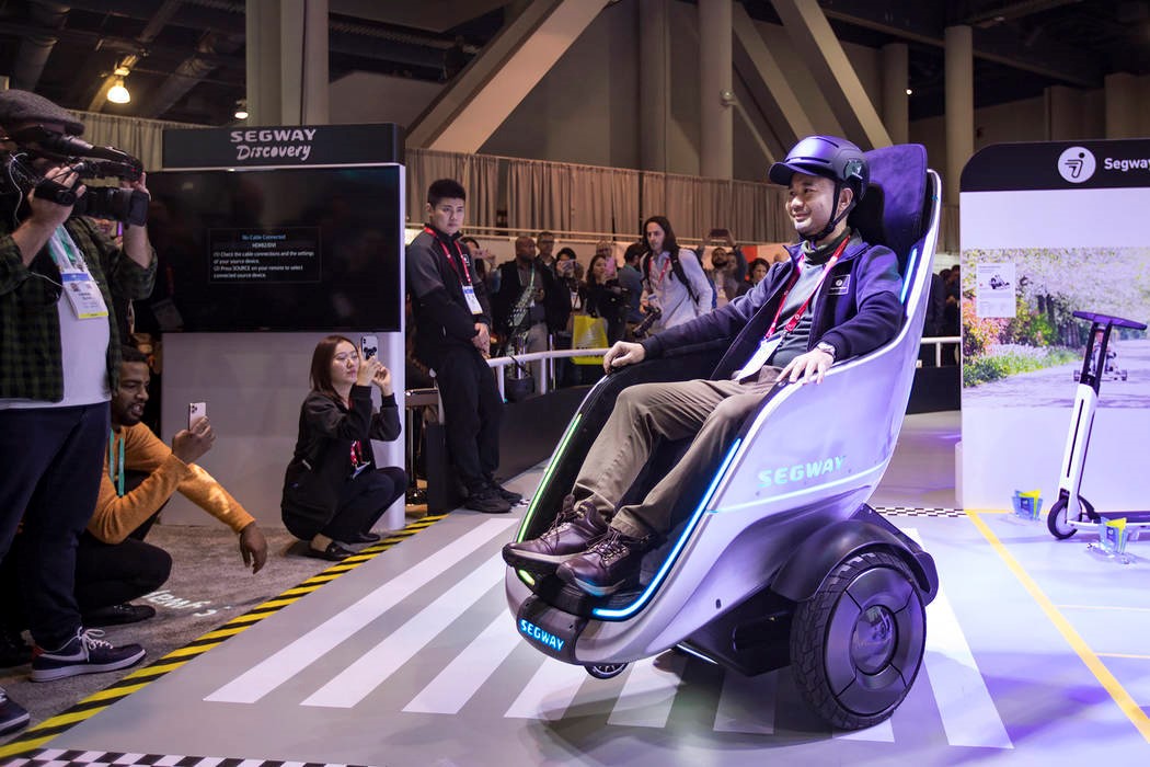 ces 2020:九号机器人发布自平衡电动椅segway s-pod