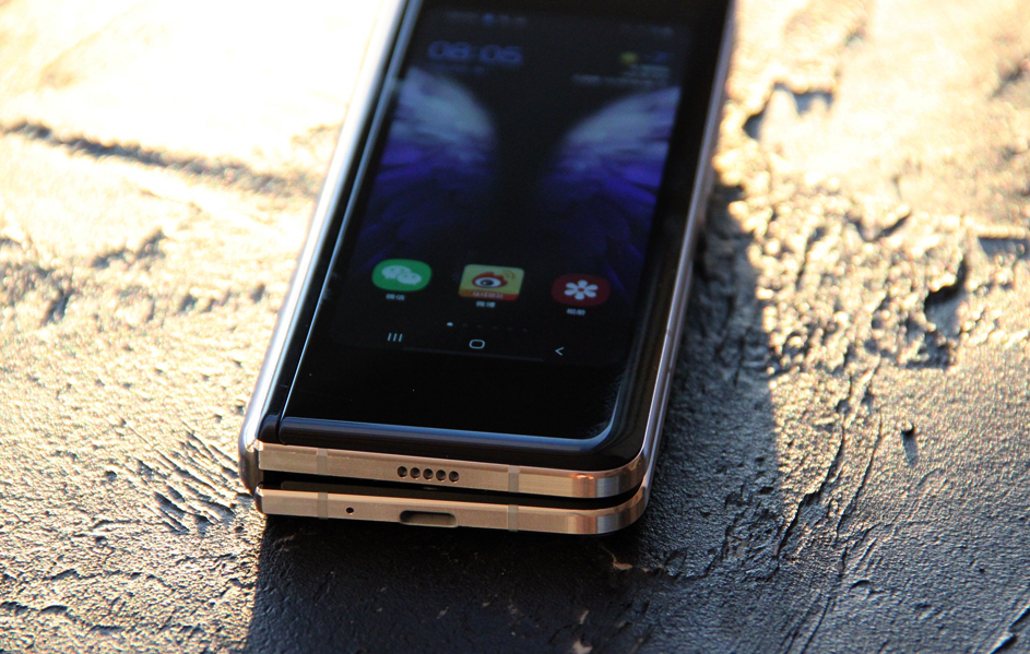 心系天下三星w20 5g体验:集"折叠屏 5g"于一身的机型