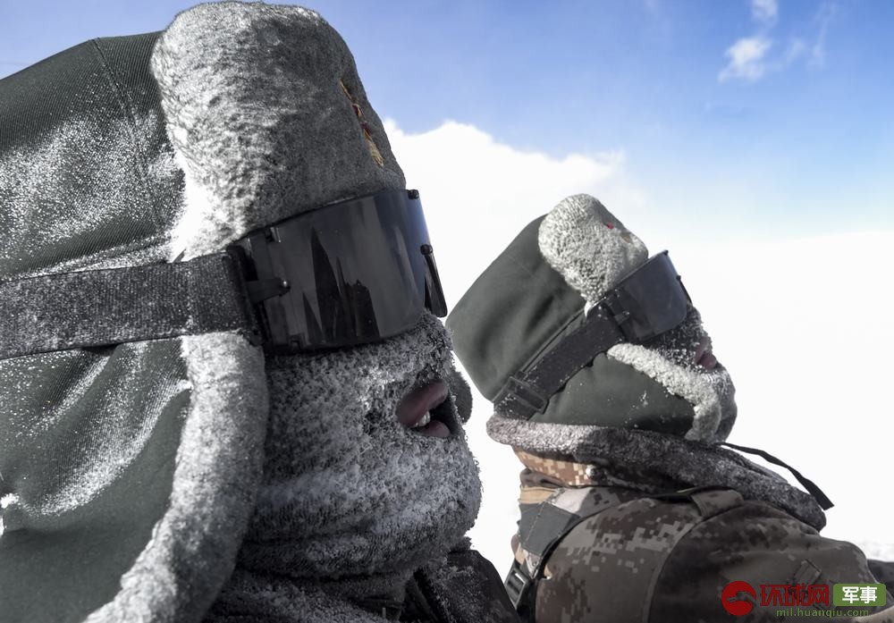 零下30度,海拔4800多米 驻西藏部队顶风冒雪巡逻边关