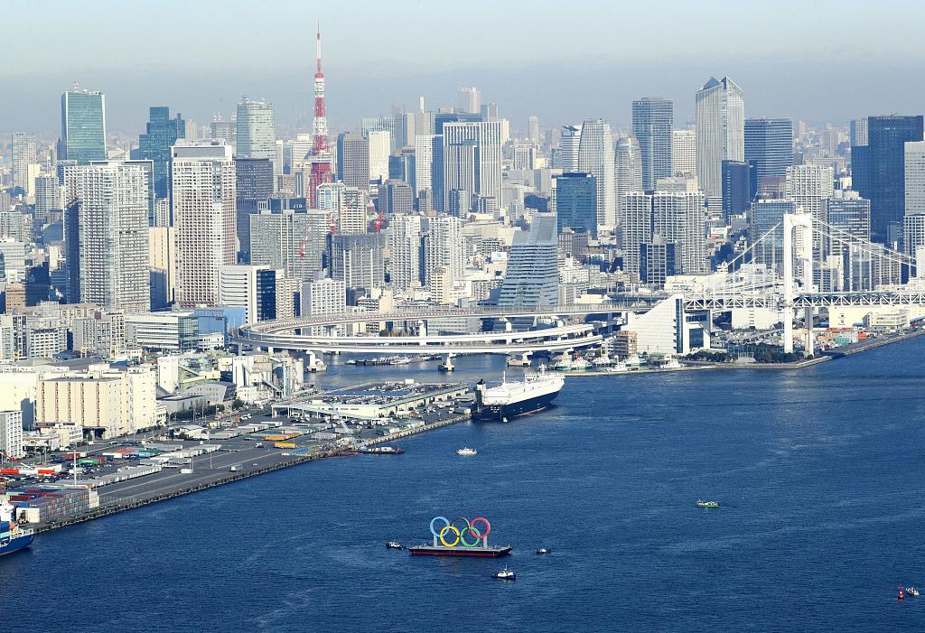 日本:奥运五环标志重回东京湾